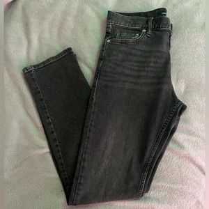 Size 30W32L Black straight Calvin Klein Jeans.